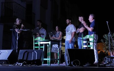 CULTURA |  LA I VELADA FLAMENCA DEDICADA AL CANTAOR JOAQUÍN GARRIDO REUNIÓ A UN CENTENAR DE VILLARRENSES QUE LE RINDIERON HOMENAJE