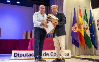 NUEVAS TECNOLOGÍAS | LA DIPUTACIÓN DE CÓRDOBA HACE ENTREGA DE TRECE EQUIPOS INFORMÁTICOS AL CONSISTORIO VILLARRENSE