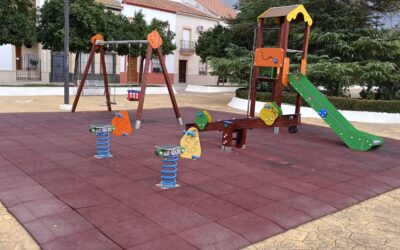 URBANISMO | REMOZAMIENTO DE LOS PARQUES INFANTILES Y REPARACIÓN DE SUS ELEMENTOS