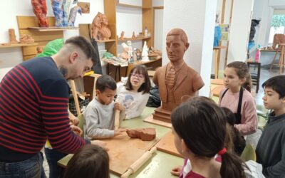 CULTURA | COMIENZA EL TALLER DE ESCULTURA PARA NIÑOS «NAVIDADES CON ARTE»