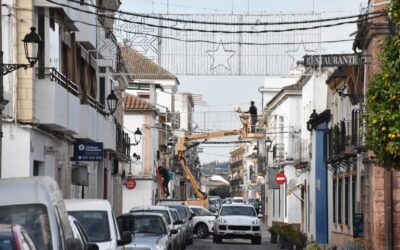 NAVIDAD 2024 | COMIENZA LA INSTALACIÓN DEL ALUMBRADO NAVIDEÑO