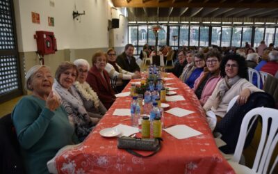 MAYORES | LOS MAYORES DE VILLA DEL RÍO CELEBRAN SU TRADICIONAL CHOCOLATADA EN VÍSPERAS DE LAS FESTIVIDADES NAVIDEÑAS