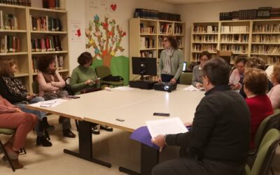 CULTURA | EL CLUB DE LECTURA «HIPATIA» DE LA BIBLIOTECA PÚBLICA MUNICIPAL CELEBRA EL DÍA DE LA LECTURA EN ANDALUCÍA