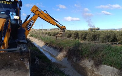 URBANISMO Y MEDIO AMBIENTE | LIMPIEZA DE LOS ARENEROS DE EVACUACIÓN DE AGUAS DE LA CARRETERA CP-231 «TROCHA A PEDRO ABAD»